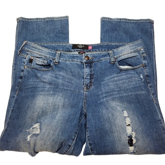 Torrid Distressed Bootcut Jeans, Size 20 - Picture 3 of 15